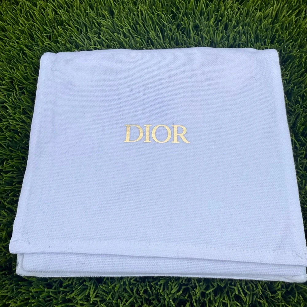 Dior Gold Charm Bracelet or Bag Charm - Picture 2 of 2
